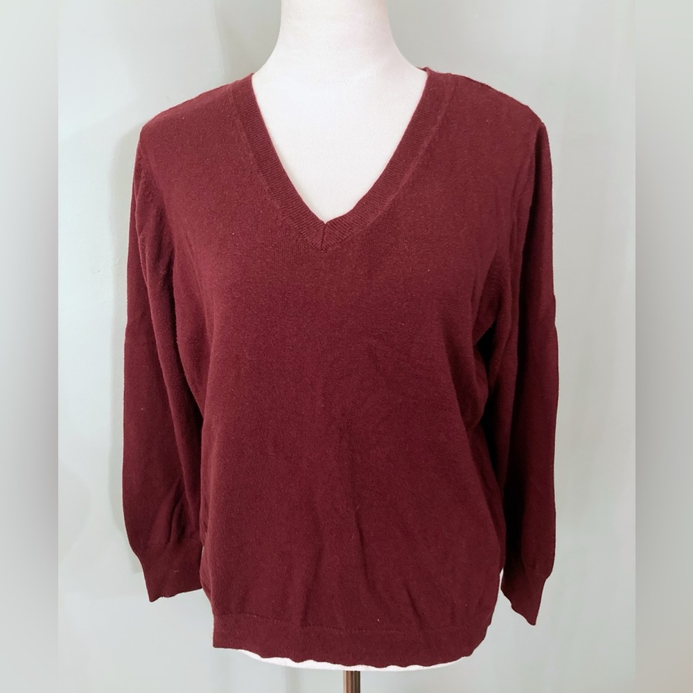 WORTHINGTON Burgundy V Neck Pullover Sweater
